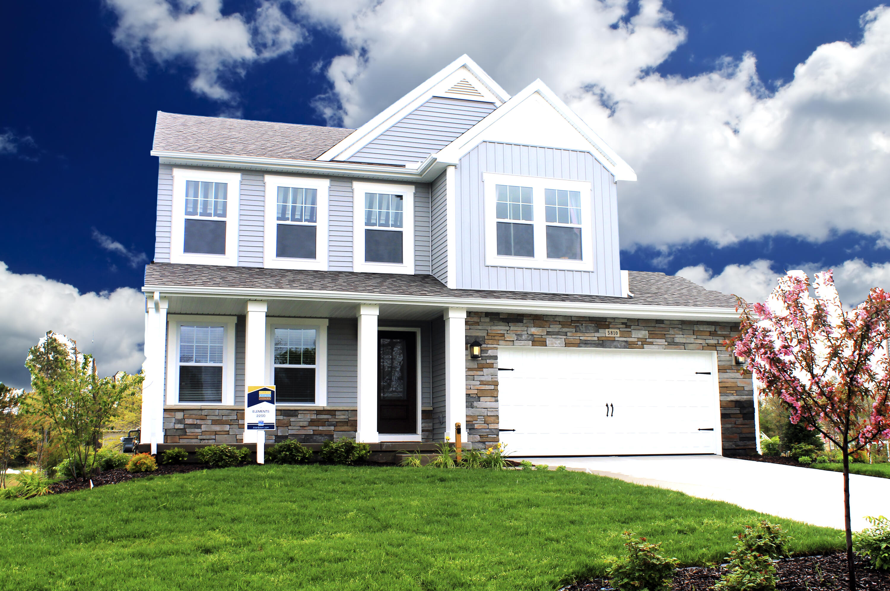 Brinson Ln, Kalamazoo, MI 49009