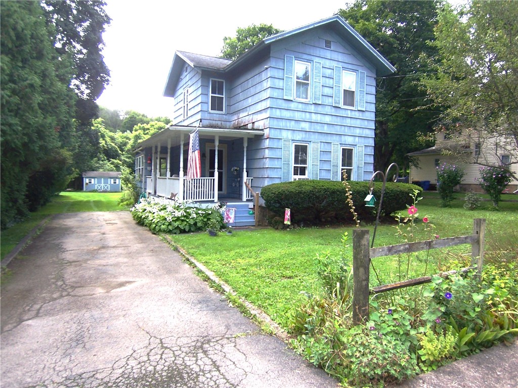 Foster St, Palmyra, NY 14522