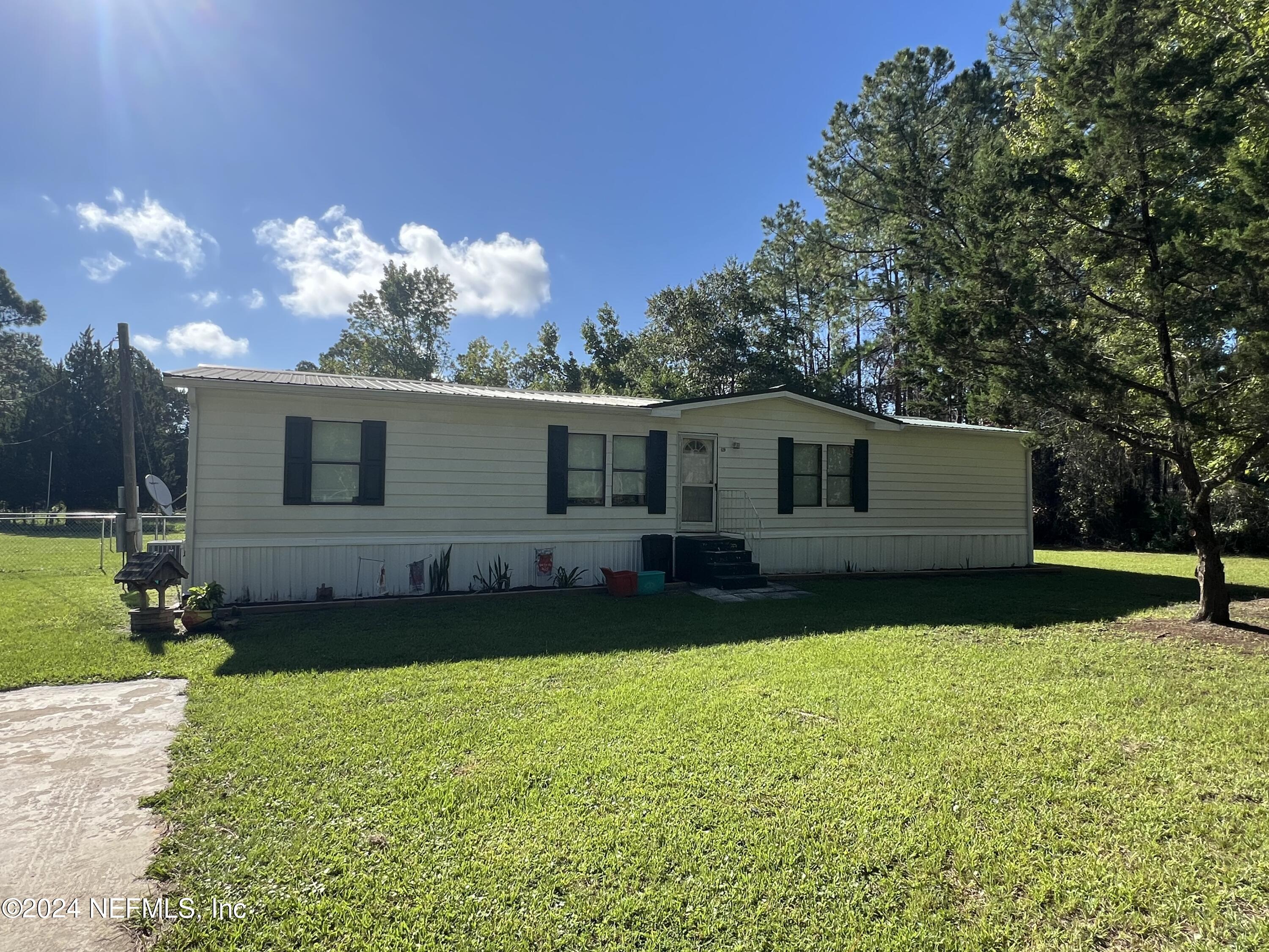Barracuda Dr, Palatka, FL 32177