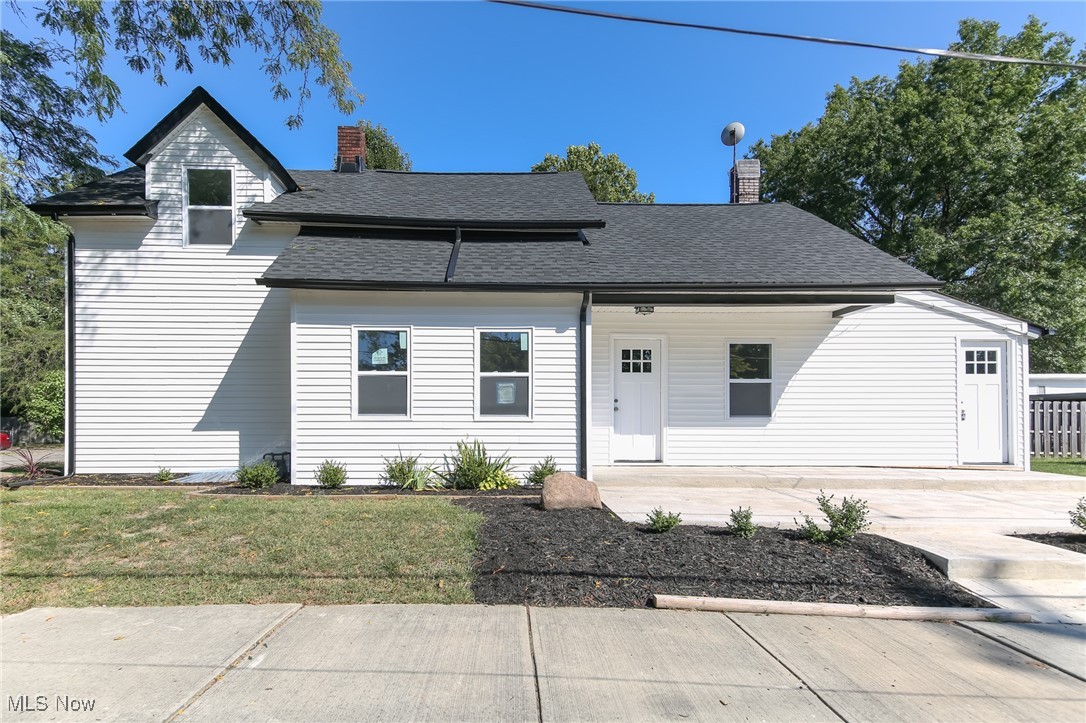 32nd St, Cleveland, OH 44113