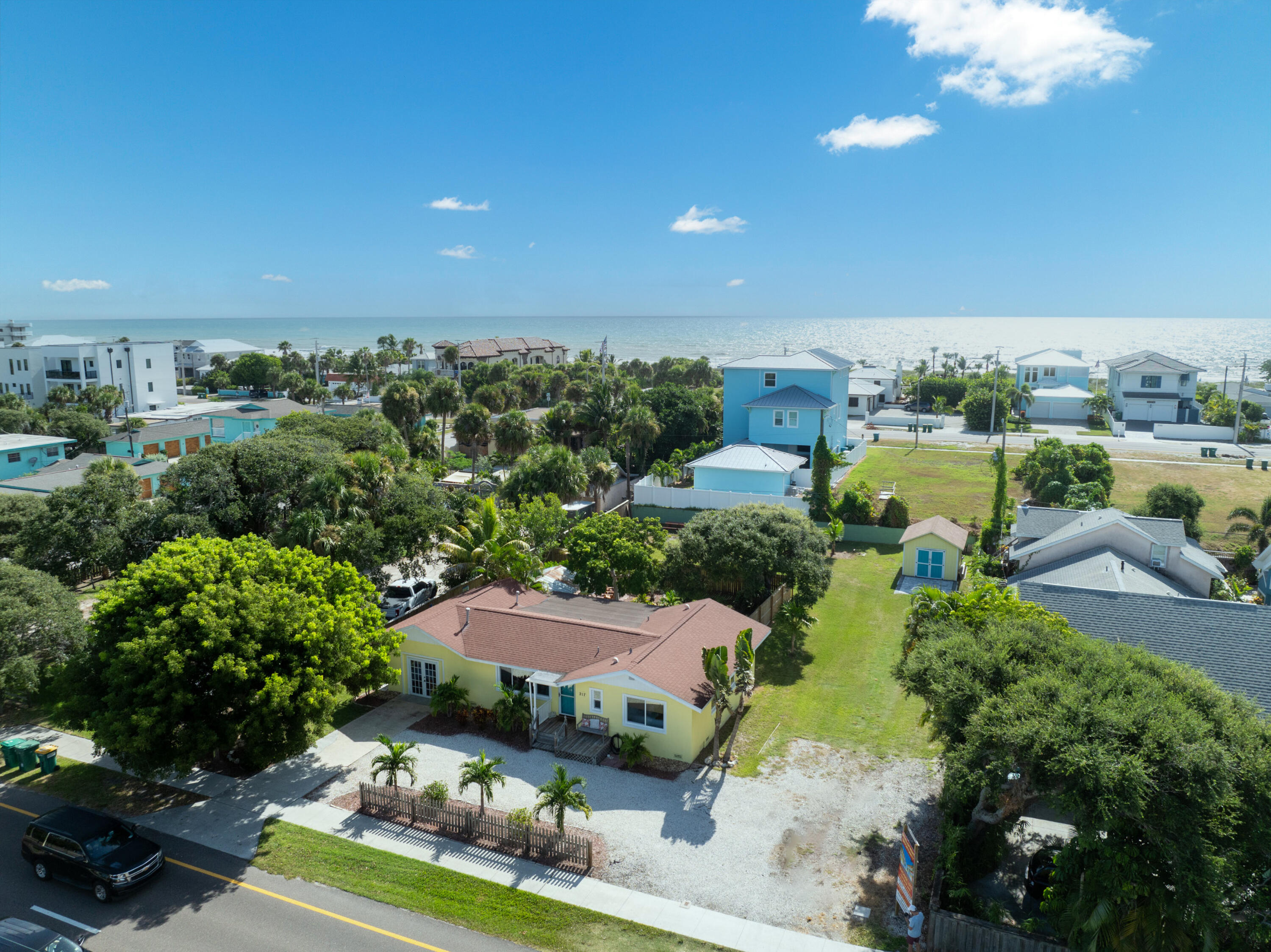 Orlando Ave, Cocoa Beach, FL 32931