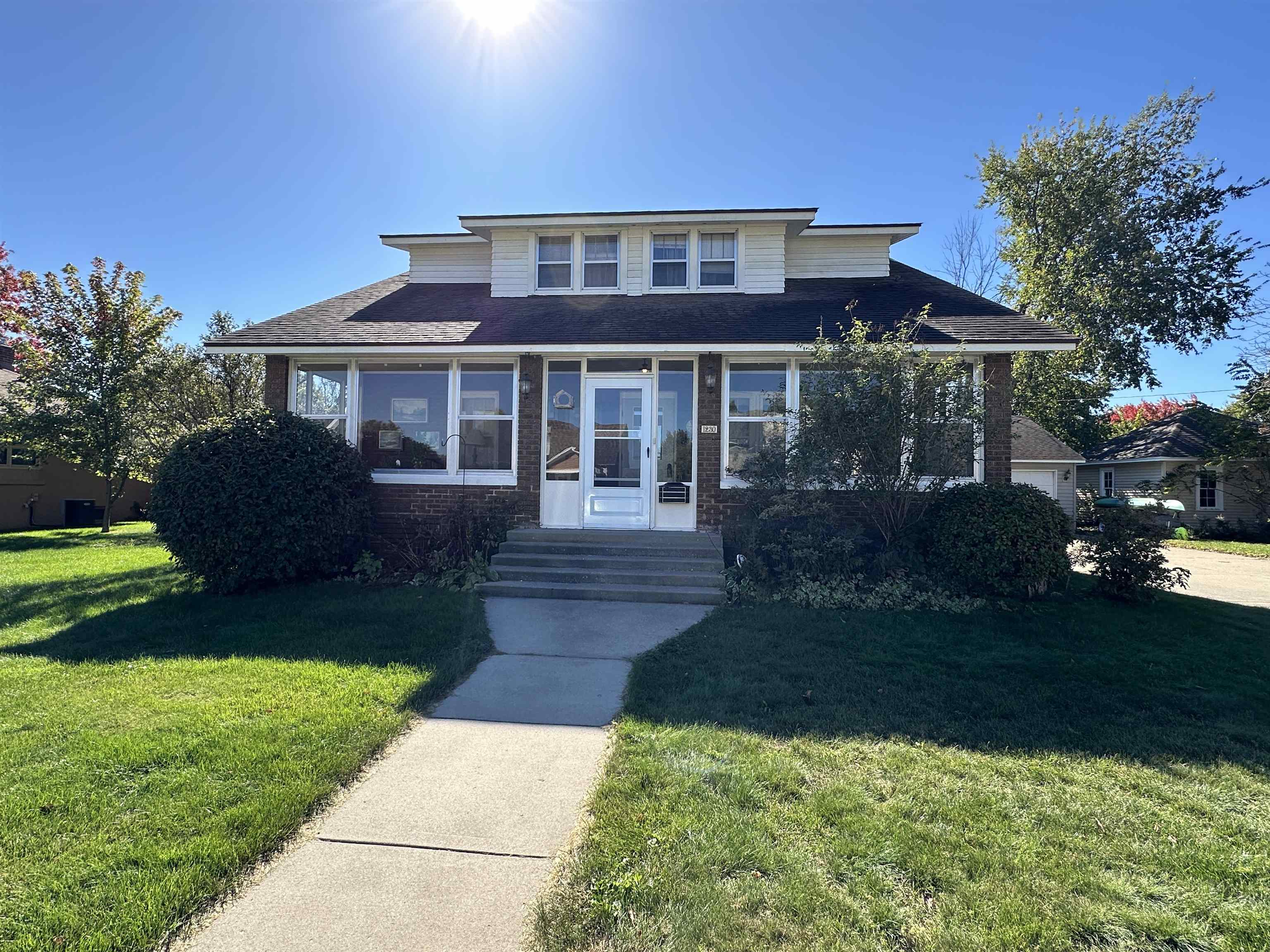 Oak St, Wisconsin Rapids, WI 54494