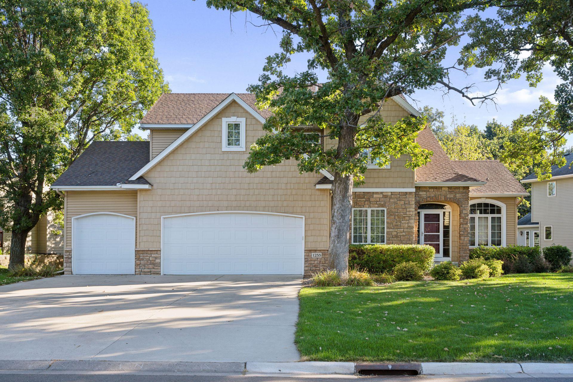 Irvine Dr, Hanover, MN 55341