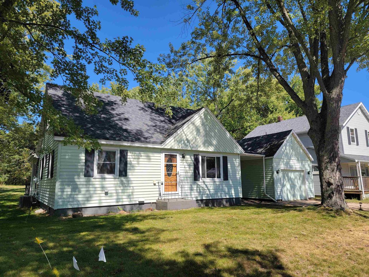 Buehler Ave, Nekoosa, WI 54457