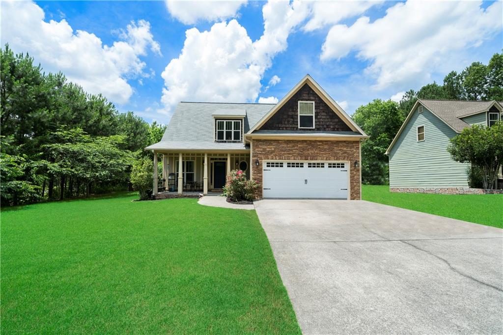 Spruce St, White, GA 30184