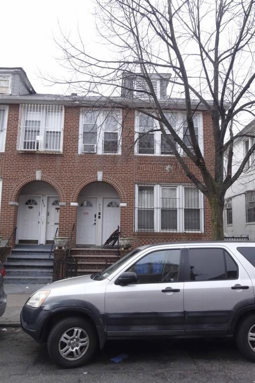 44th St, Brooklyn, NY 11220