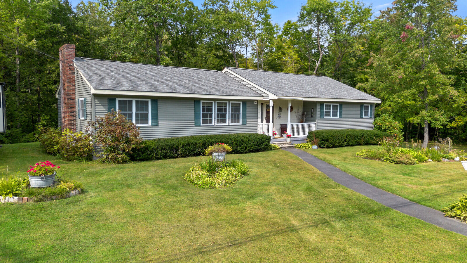 Smiley Ave, Winslow, ME 04901