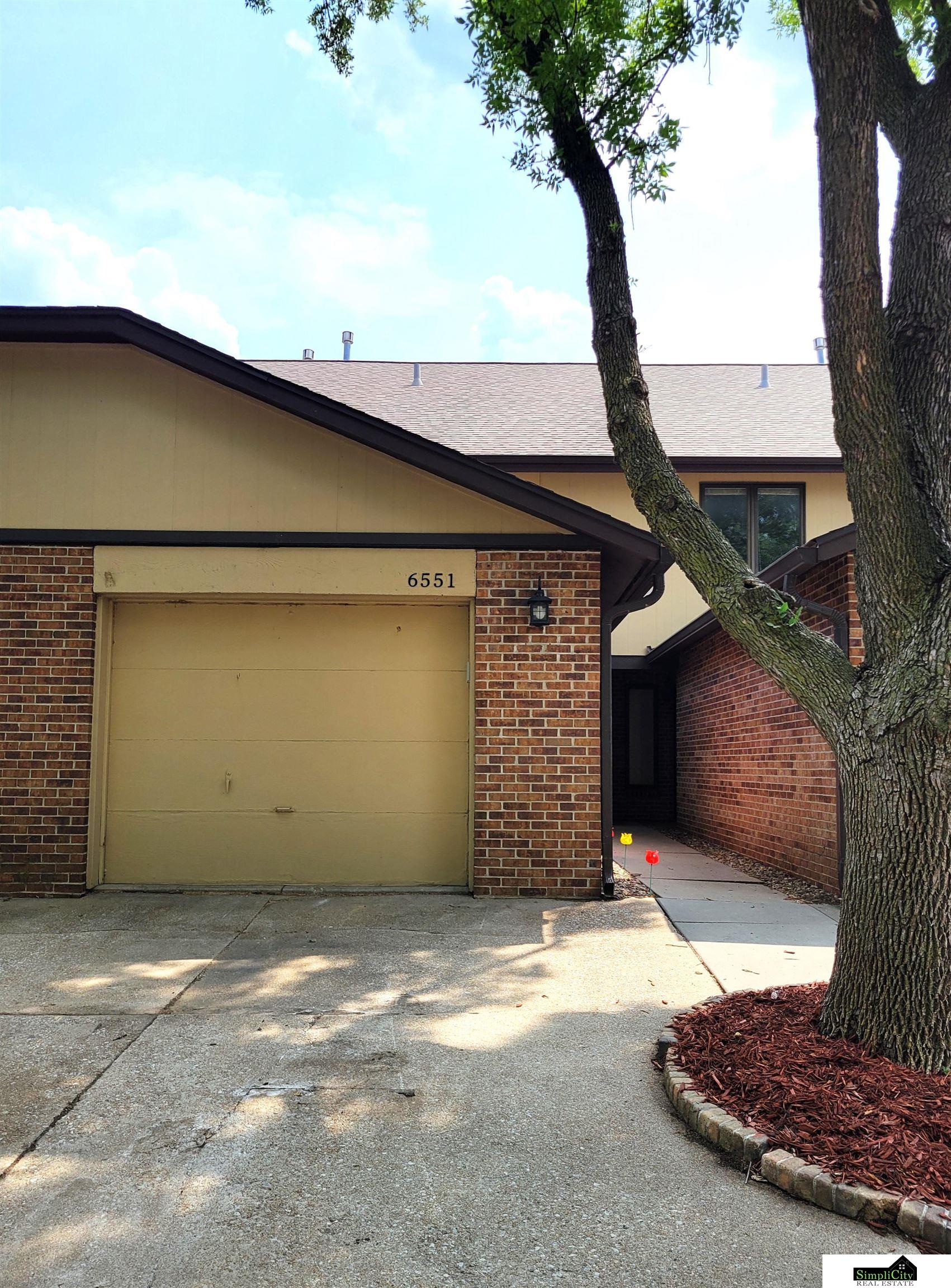 Boxelder Dr, Lincoln, NE 68506