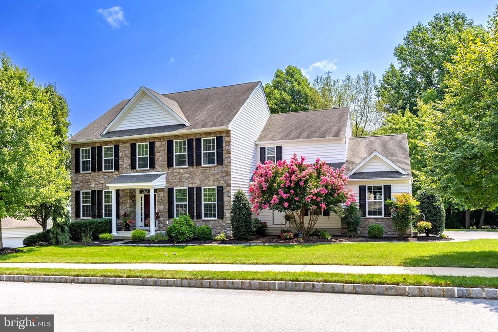 Sidesaddle Ln, Coatesville, PA 19320