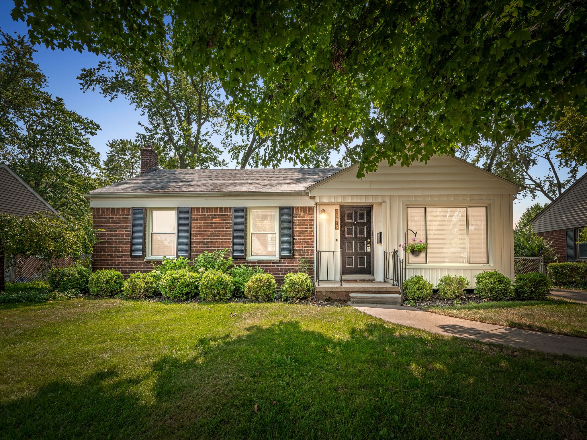 Kirkshire Ave, Beverly Hills, MI 48025