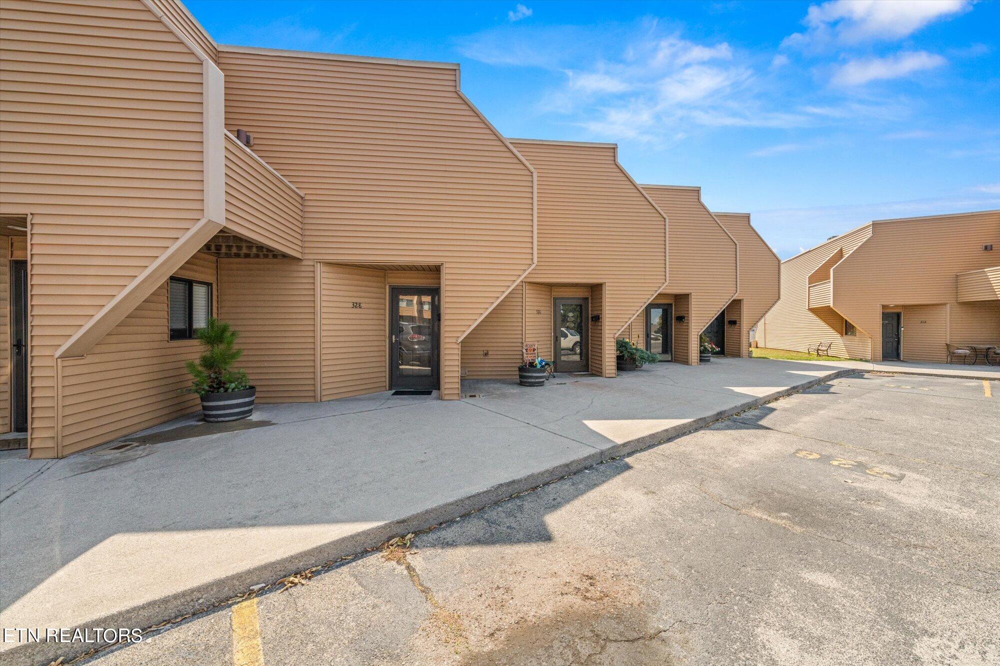 Olympia Dr, Maryville, TN 37804