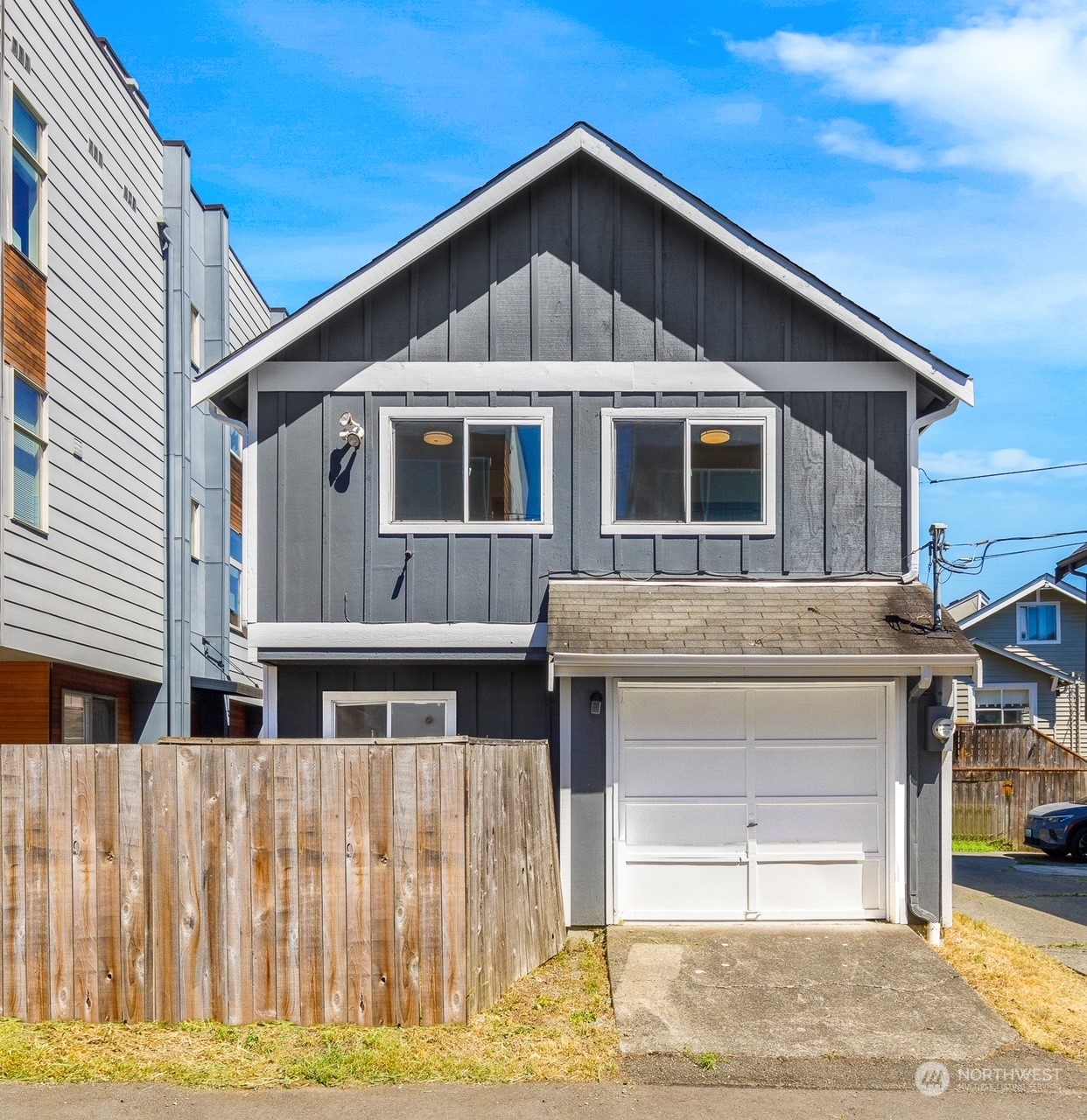 17th Ave, Seattle, WA 98106