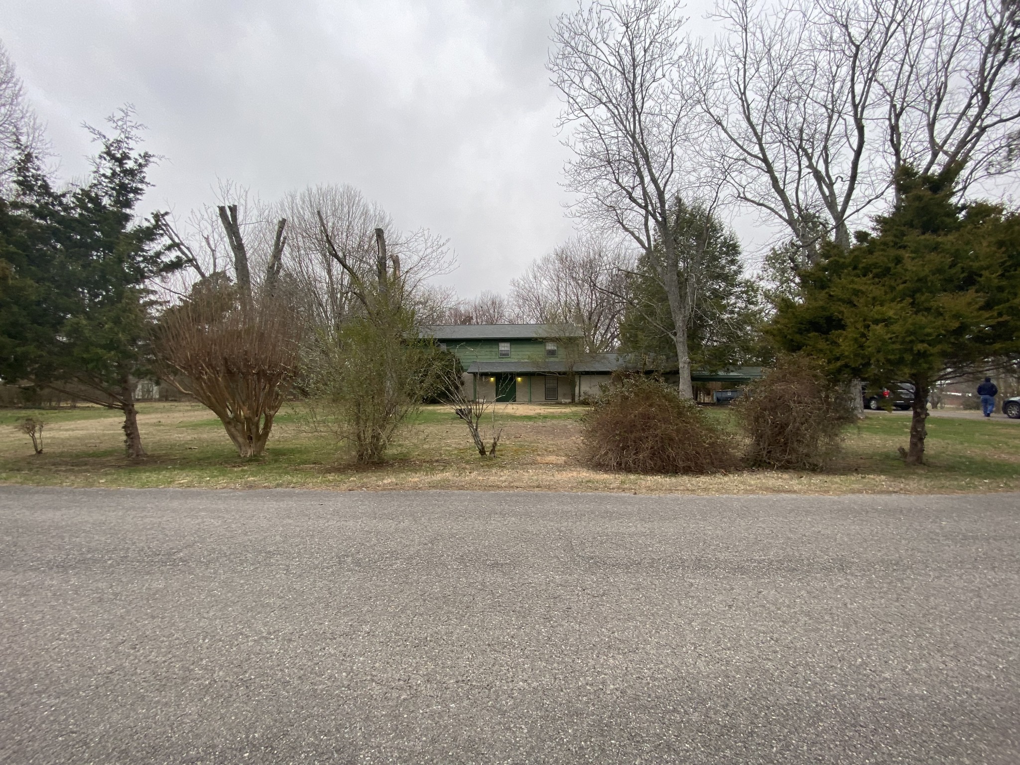 Jeans Ln, Fayetteville, TN 37334