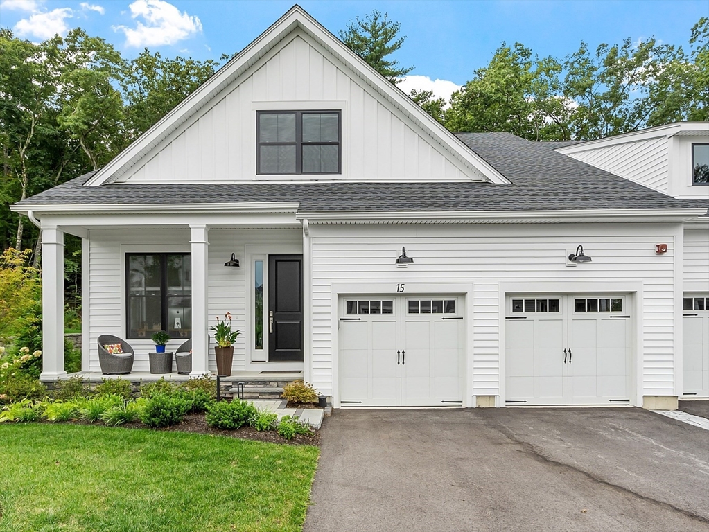 Lyons Ln, Boxborough, MA 01719