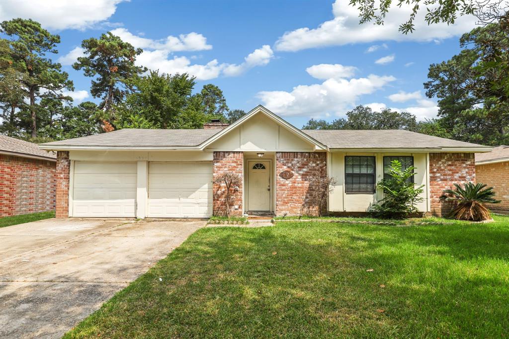 Sloangate Dr, Spring, TX 77373