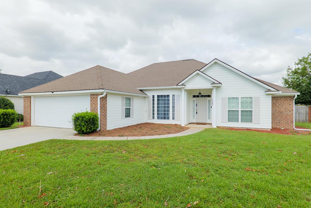 Applecross Rd, Valdosta, GA 31605