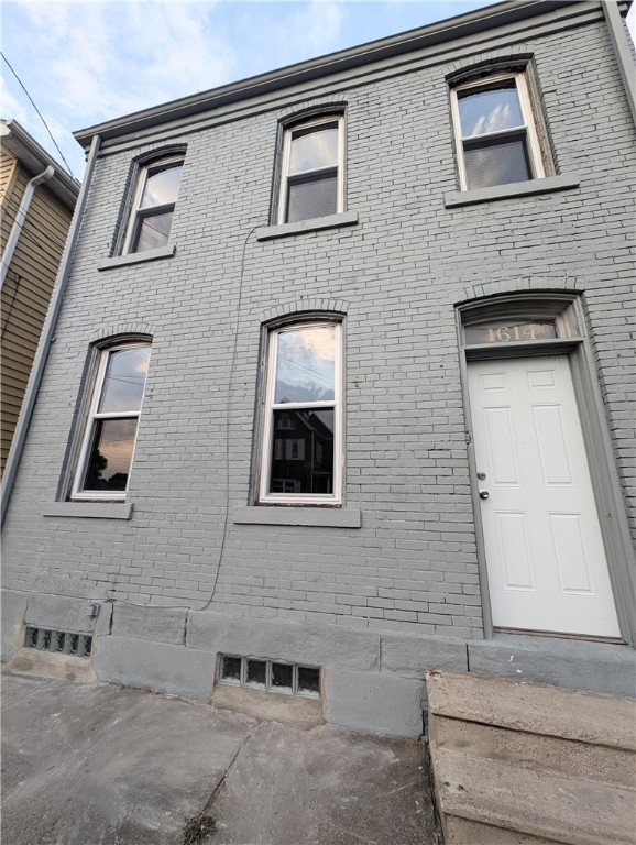 4th Ave, Beaver Falls, PA 15010 #1
