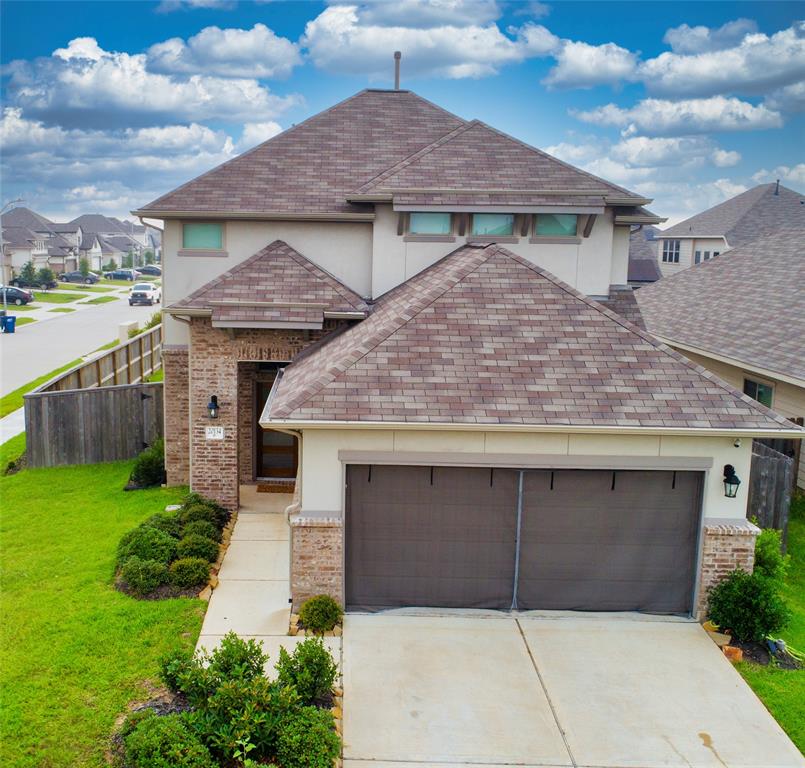Moonlight Falls Ct, Richmond, TX 77407