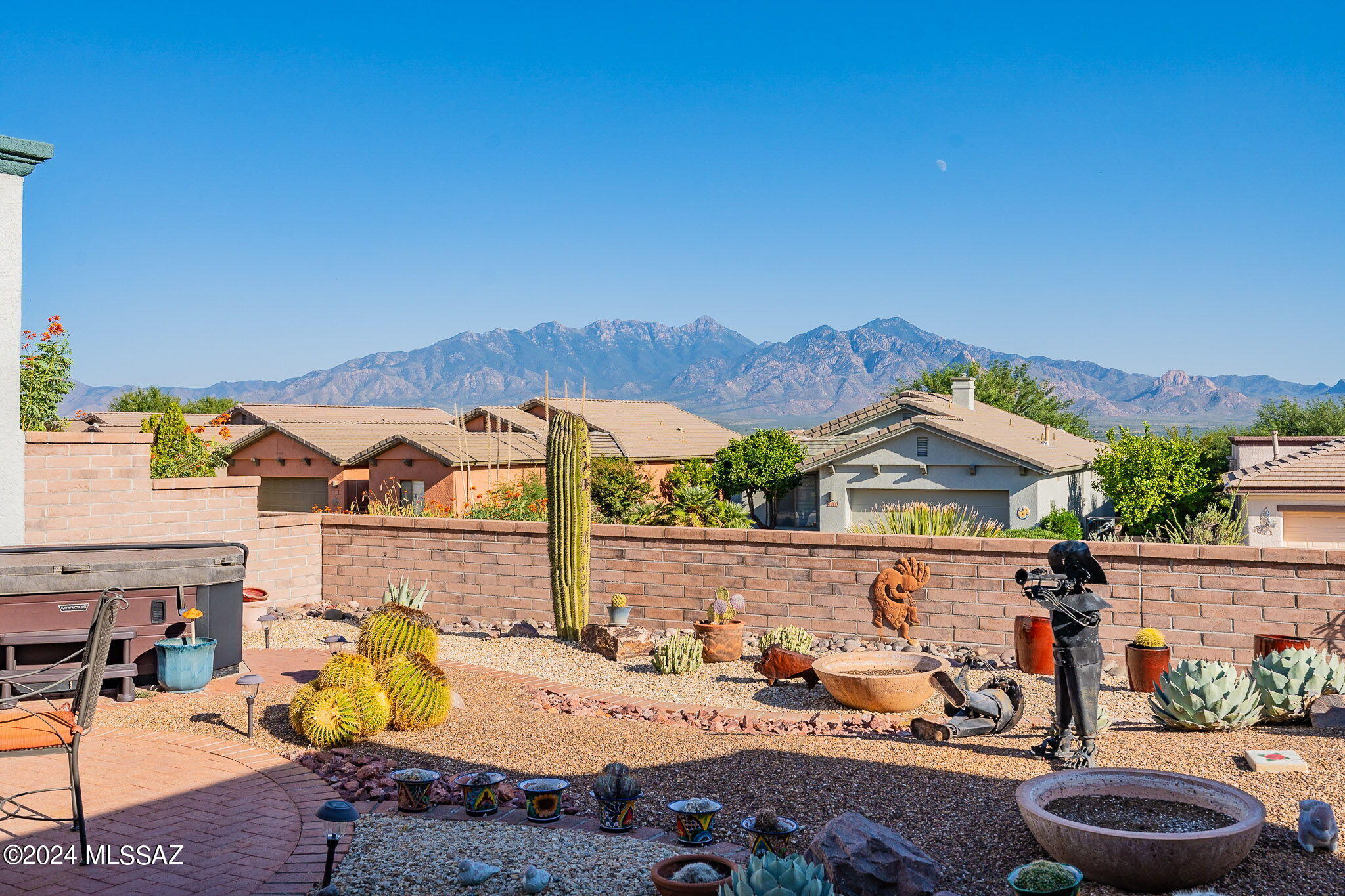Pinnacle Peak Dr, Green Valley, AZ 85622