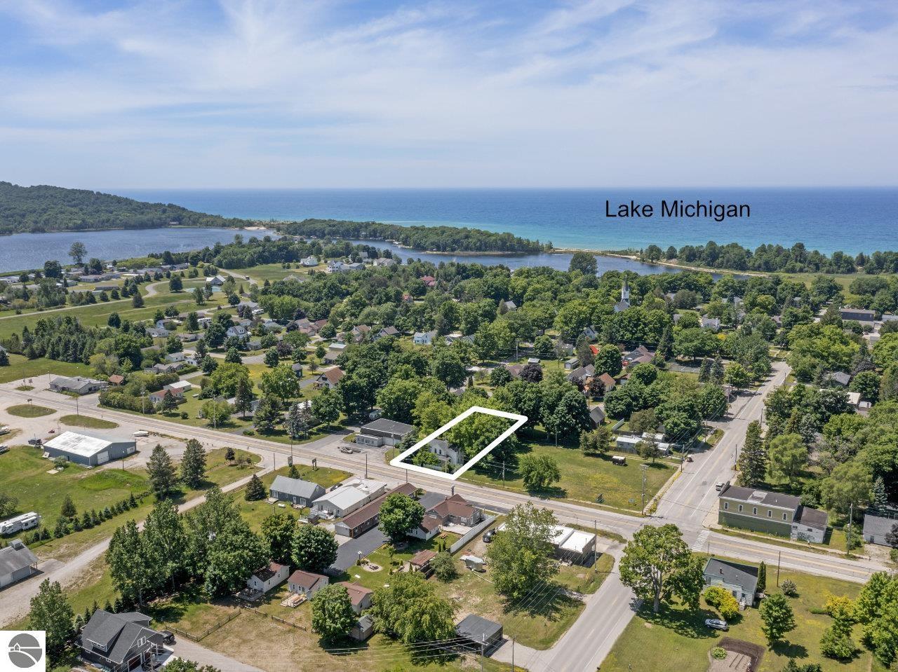 Northwood Hwy, Arcadia, MI 49613