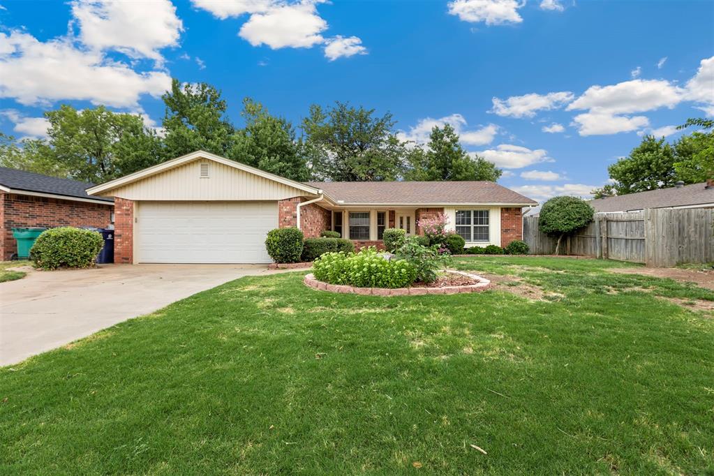 Crestline Dr, Oklahoma City, OK 73132