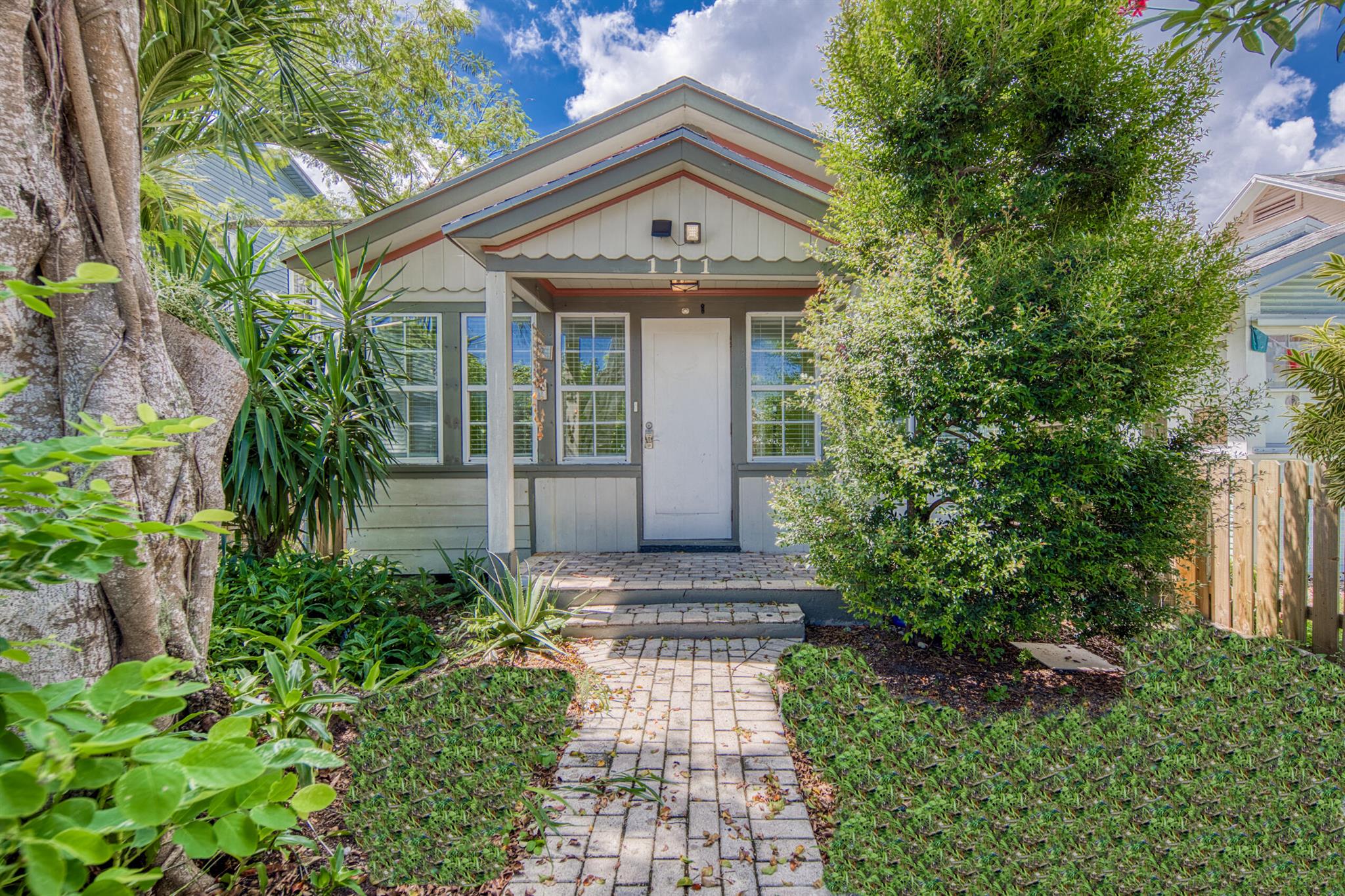 J St, Lake Worth Beach, FL 33460