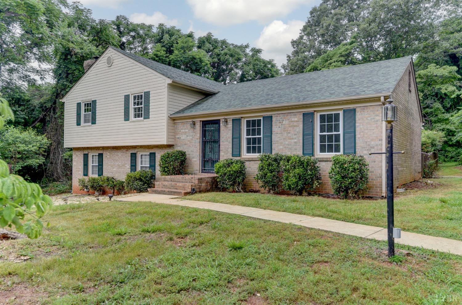 Blumont Dr, Lynchburg, VA 24503