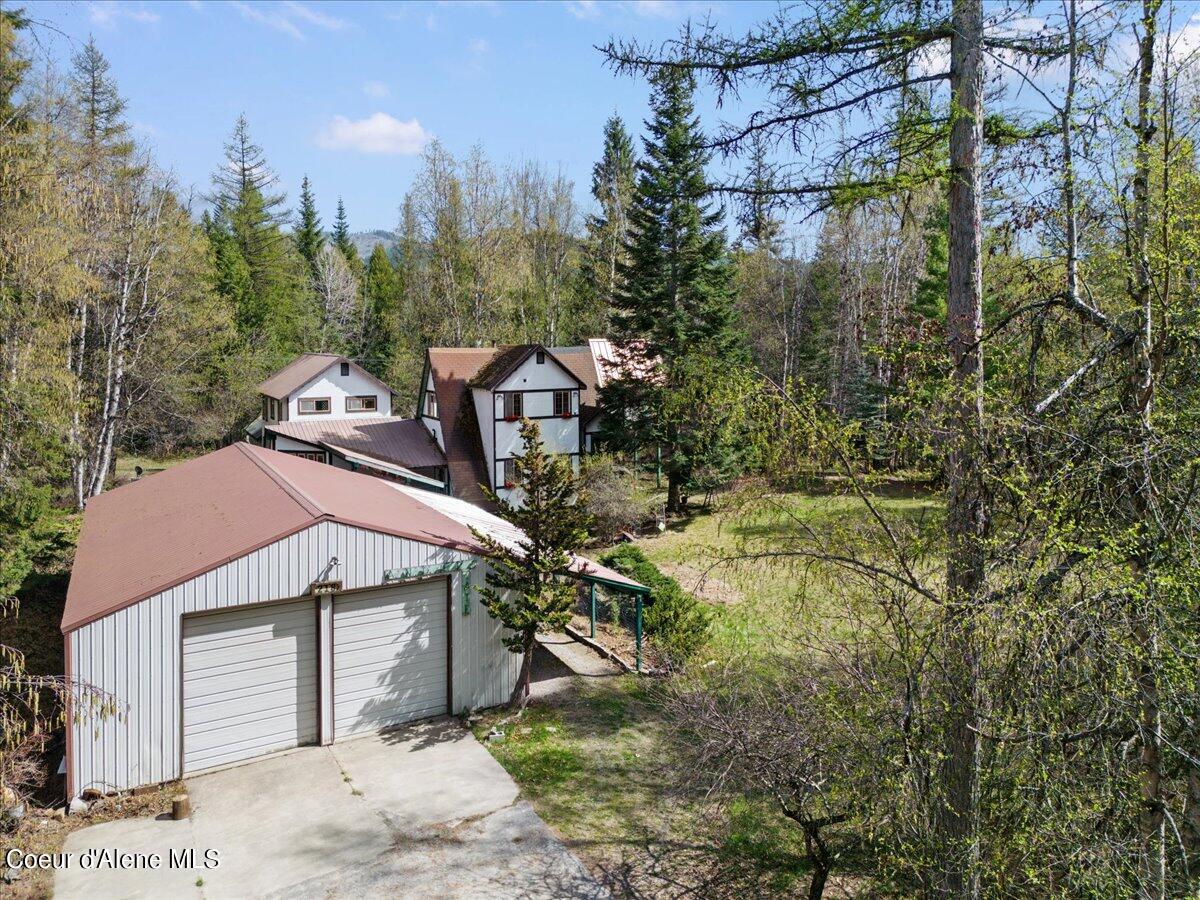 Gypsy Bay Rd, Sagle, ID 83860
