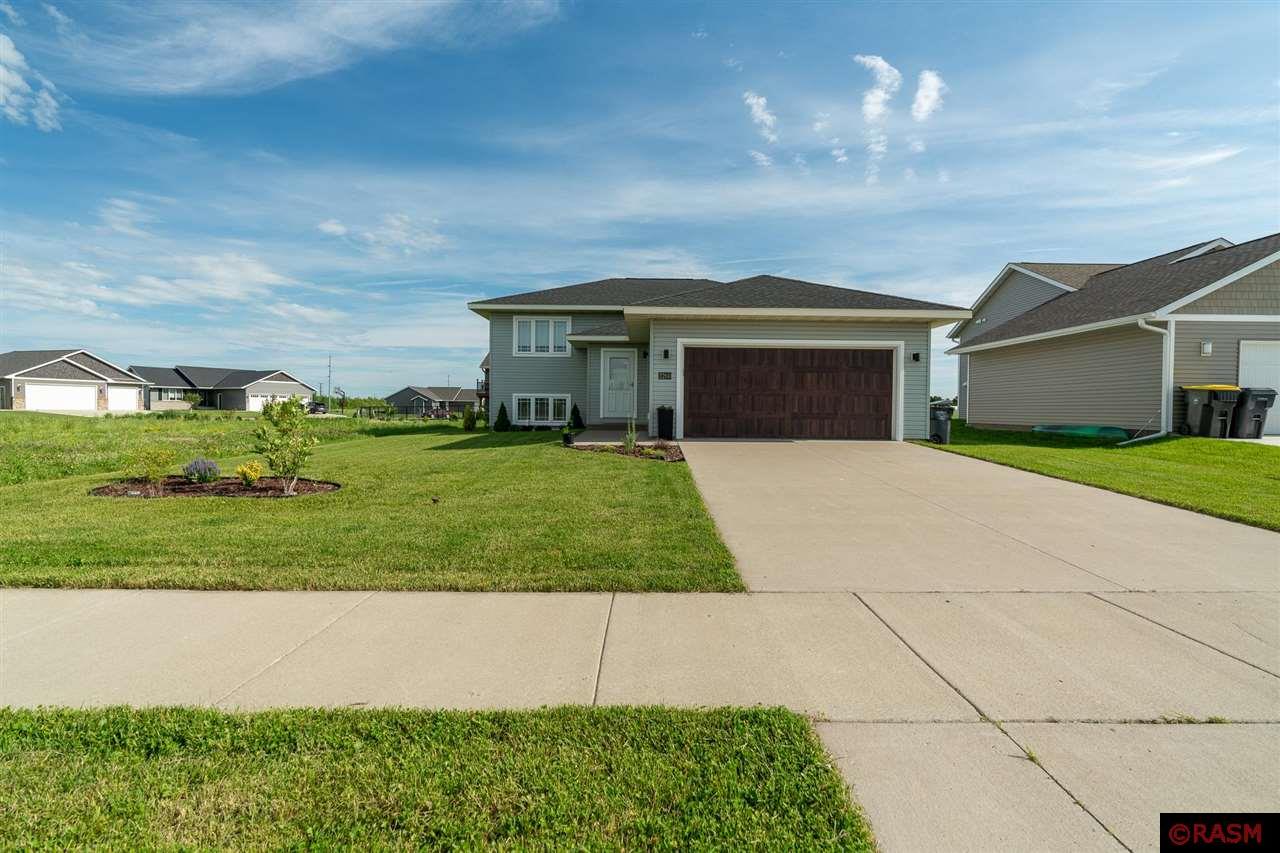 Fairbanks Dr, North Mankato, MN 56003