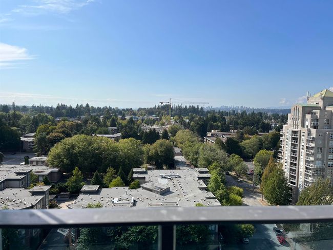 1512 - 10448 University Dr Drive, Condo with 2 bedrooms, 1 bathrooms and 1 parking in Surrey BC | Image 6