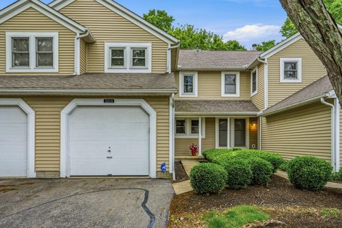 5819 Elmbridge Ln, Dublin, OH, 43016-4379 | Card Image