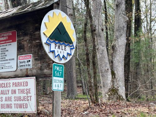 Lot 129 Pitch Pine Rd, Dingmans Ferry, PA, 18328-9156 | Card Image