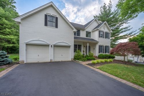 7 Stone Mountain Ct, SKILLMAN, NJ, 08558-2377 | Card Image