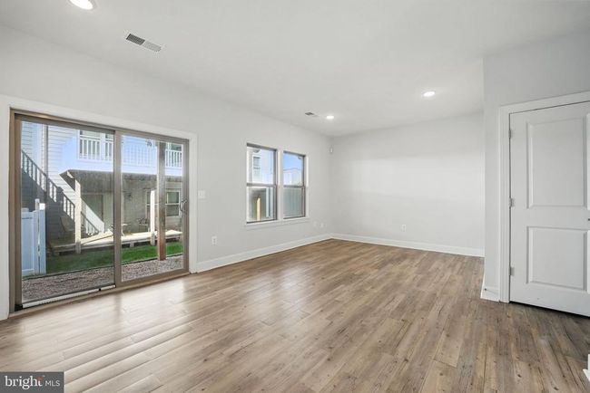 9870 Buchanan Loop, Townhouse with 4 bedrooms, 4 bathrooms and null parking in MANASSAS VA | Image 29