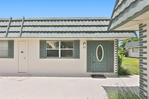 163-1811 Bedford Ln, Sun City Center, FL, 33573-6050 | Card Image