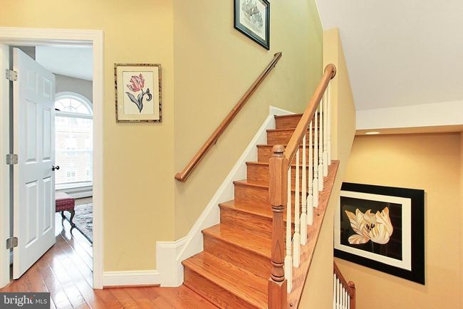 120 Fortnightly Blvd, Townhouse with 4 bedrooms, 5 bathrooms and null parking in HERNDON VA | Image 24