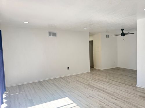 g-1056 Cabrillo Park Dr, Santa Ana, CA, 92701-3151 | Card Image