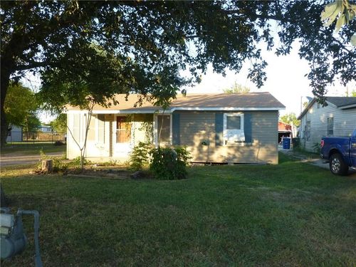 11230 Blades St, Corpus Christi, TX, 78410-3117 | Card Image