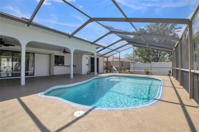 Heated Pool with Heat Pump | Image 54