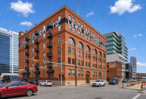 601-240 11 Ave Sw, Calgary, AB, T2R0C3 | Card Image
