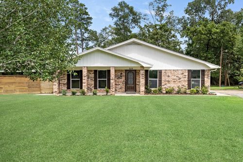 1019 Pineglen Dr, Sour Lake, TX, 77659 | Card Image