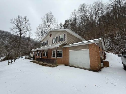 71 Slatelick Branch Rd, Louisa, KY, 41230-8211 | Card Image