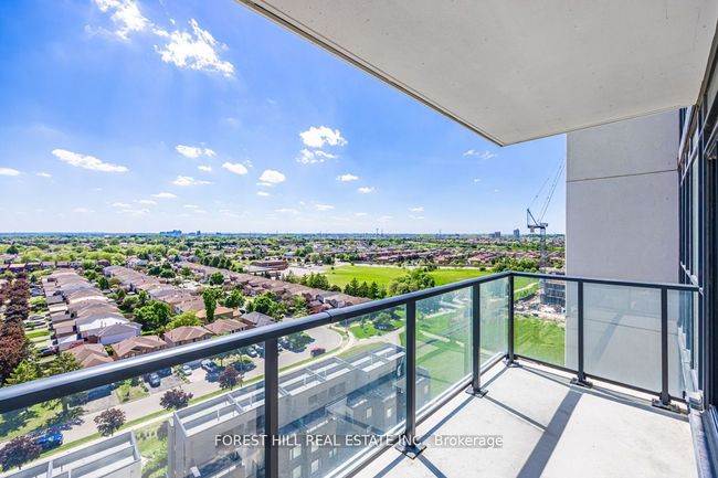 1209 - 4085 Parkside Village Dr, Condo with 3 bedrooms, 2 bathrooms and 1 parking in Mississauga ON | Image 20