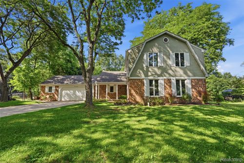 470 Morgan Circle, Northville, MI, 48167 | Card Image