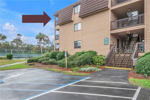 apt-e17-40 Folly Field Rd, Hilton Head Island, SC, 29928-6809 | Card Image