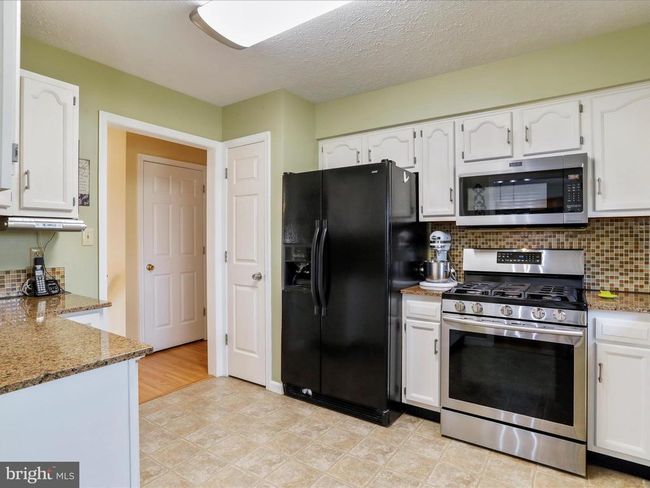 105 Blanche Cir, House other with 4 bedrooms, 3 bathrooms and null parking in WINCHESTER VA | Image 5
