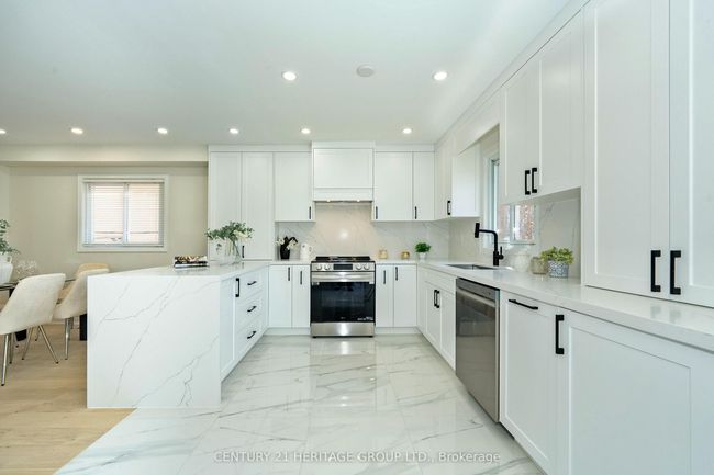 92 East Ave, House other with 4 bedrooms, 3 bathrooms and 2 parking in Scarborough ON | Image 11