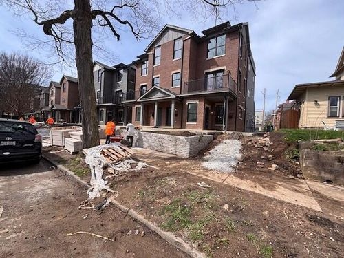 1309 Highland St, Columbus, OH, 43201-3206 | Card Image