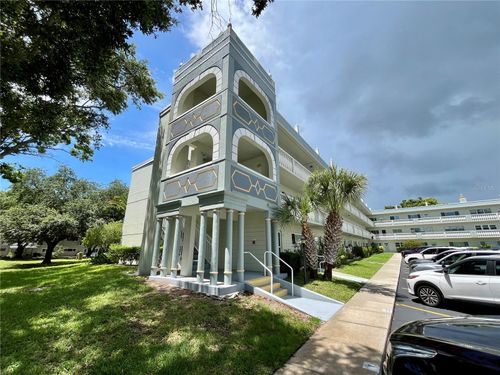 22-2292 Costa Rican Dr, Clearwater, FL, 33763-2731 | Card Image