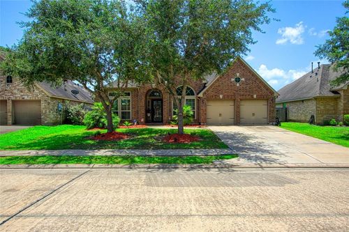 14108 Timber Ridge Dr, Pearland, TX, 77584-3938 | Card Image